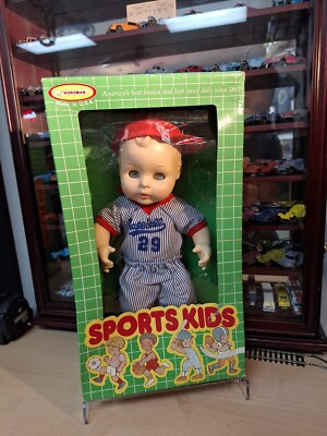 VINTAGE BASEBALL PLAYER BOY DOLL By HORSMAN - 1982 N.I.B.