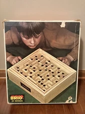 VINTAGE BRIO LABYRINTH WOODEN BOARD GAME MADE IN SWEDEN 31804 W/BALL