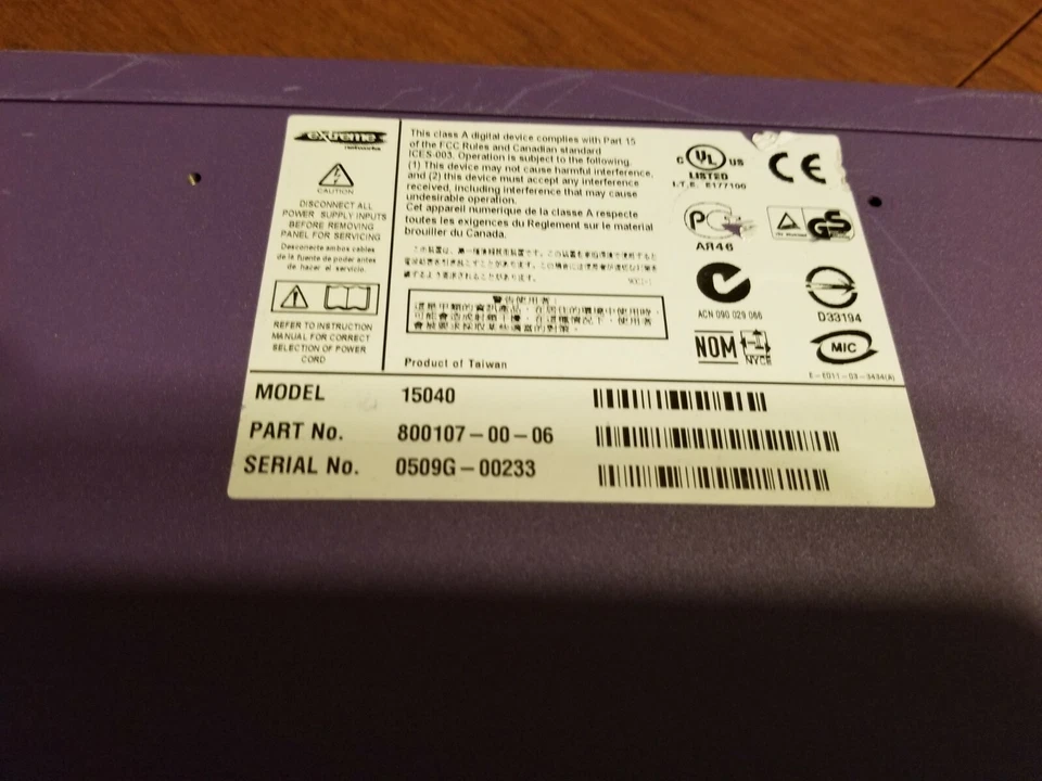 Extreme Summit 15040 200-48 10/100/1000BASE-T 48-Port Ethernet Switch - Image 3 of 4