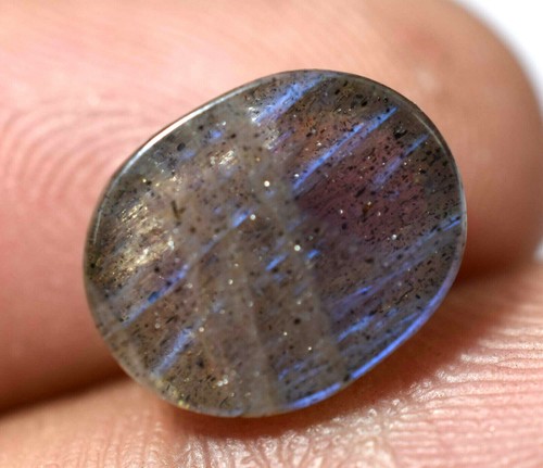 Preziosissima pietra preziosa cabochon labradorite a fuoco naturale 4,70 ct certificata GGL - Foto 4 di 4