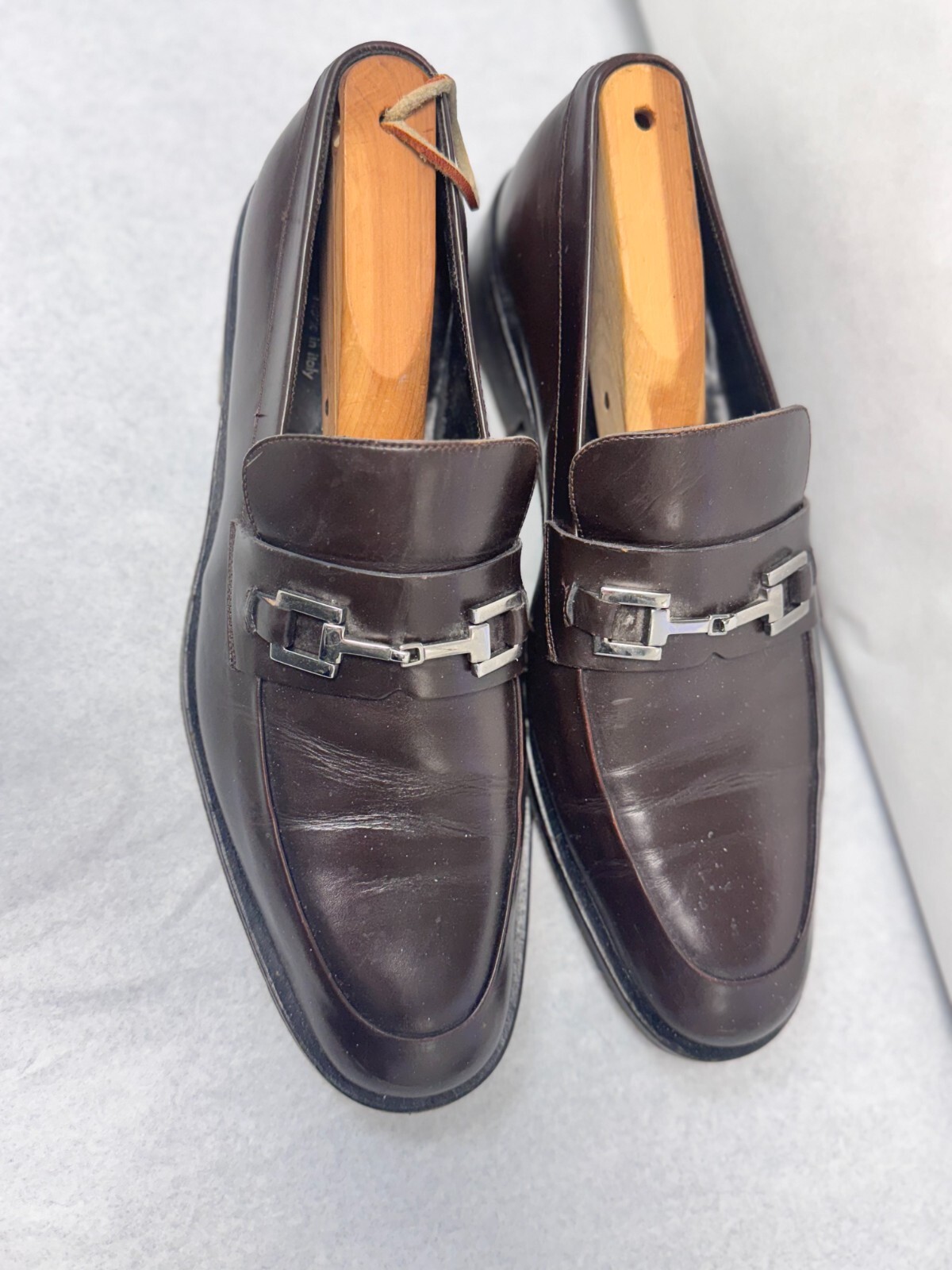 Gucci mens loafers size 8 luxury leather slip-ons-image
