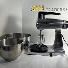 1950 SUNBEAM Mixmaster Chrome Stand Mixer 2 bowls 12 Speed Black & Chrome TESTED