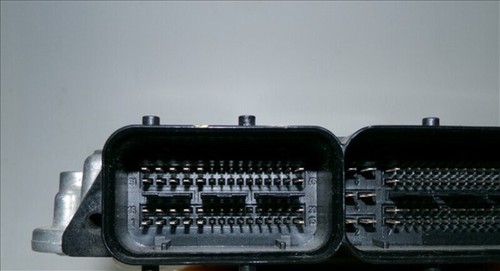0281 013 568 75088 ecu engine control unit for SAAB 9-5 1.9 CDTI 2005-2010 2006 - Picture 3 of 12