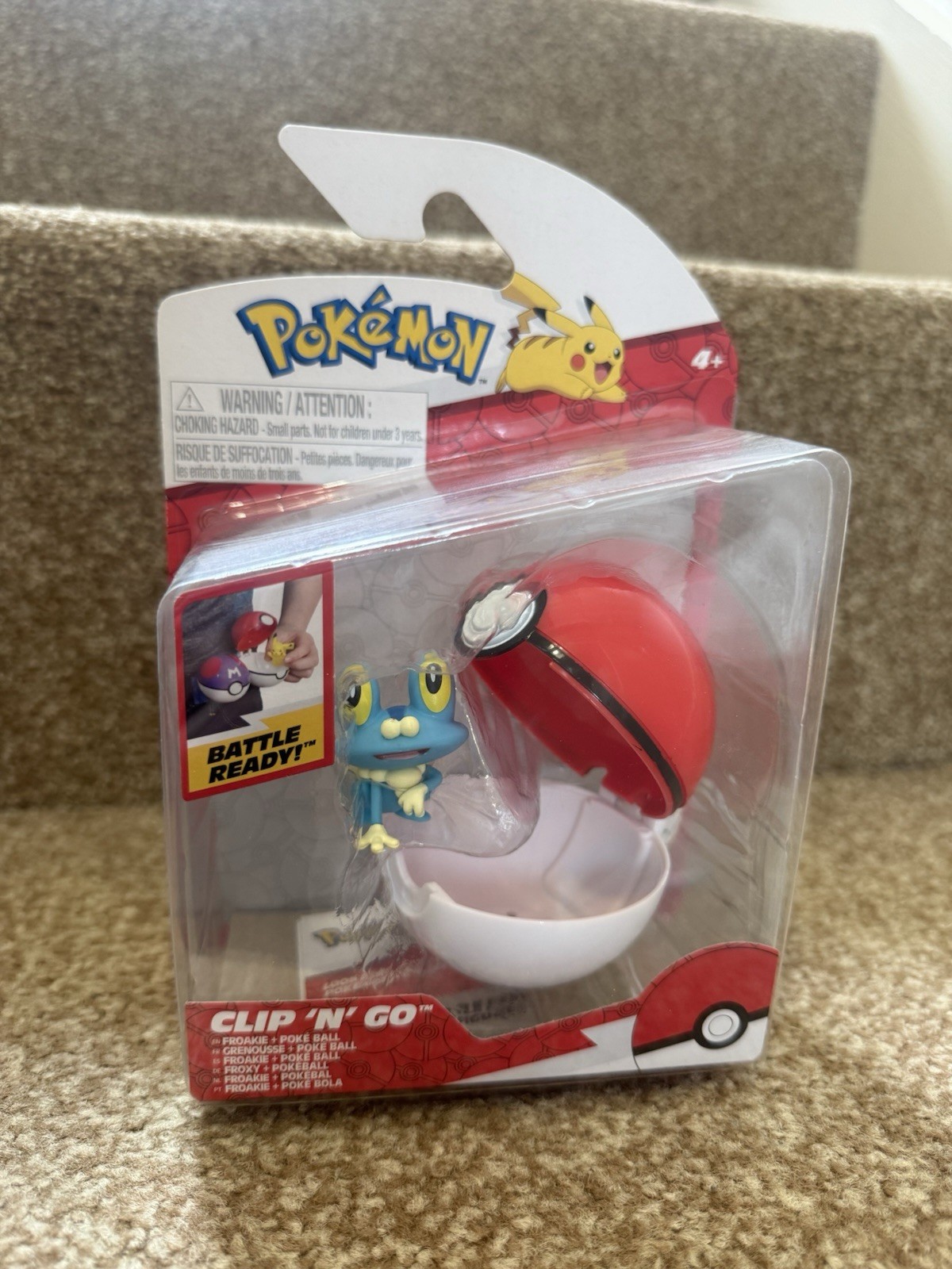 Pokemon Clip 'N' Go - Froakie And Poke Ball NEW In Box 🇬🇧✅️