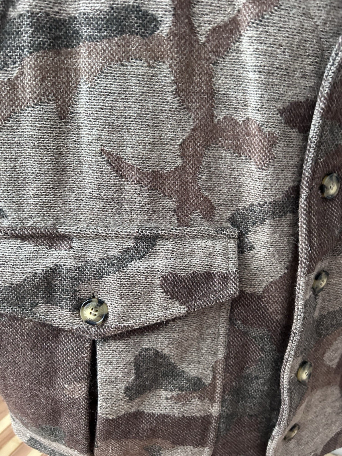 Weatherby Hunting Vest Mens 2XL Wool Blend Camo With Pockets Lined Outdoors