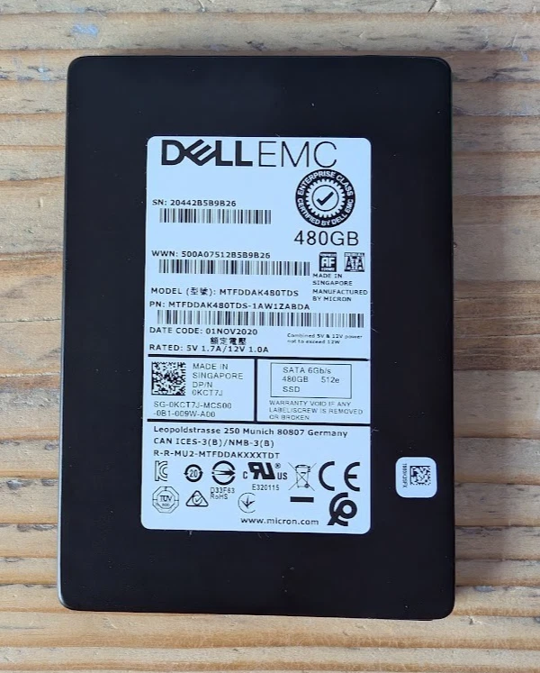 SSD Dell 1.92TB Read Intensive SFF 2.5 SATA-III 6G – 9W12R – Occasion