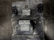 Brand New Oem Mopar Hub Receiver With 2 Key Fobs P68509803ab P68509815ab Brand New Oem Mopar Hub Receiver With 2 Key Fobs P68509803ab P68509815ab