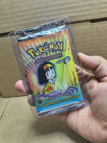 Wizards of the Coast Pokemon Gym Heroes 1st Edition Booster Pack