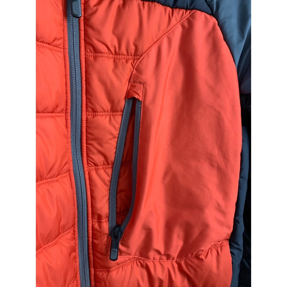 Chaqueta de Snowboard Burton AK Primaloft Roja Talla M Para Hombres Puffer Invierno 6514 Usada en Excelente Condición Foto 2 de 4