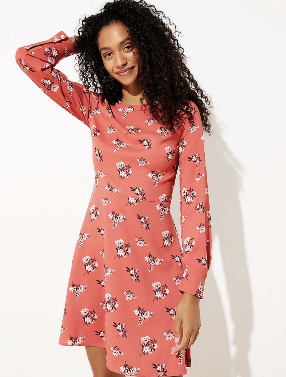 slim fit dress slacks Green Floral Fit And Flare Dress Short Sleeve Wrap main image 1