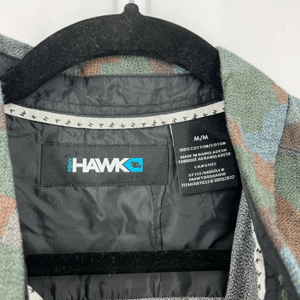 Hawk Vintage Men's Green Camouflaged Pattern Long Sleeve Polo Shirt Size Medium - Image 4 of 4