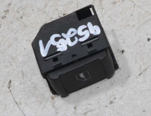 VW Golf 4 IV Variant Bj 00 Schalter Fensterheber Tür hinten RECHTS 95251-F248