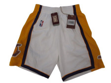 New 2009 Los Angeles Lakers Mens Sizes Mitchell  Ness White Swingman Shorts 80