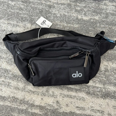 Black Waist Bag Crossbody Fanny Pack Travel Everyday Alo Yoga