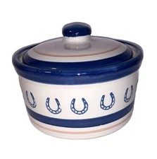 Louisville Stoneware Kentucky HORSESHOE Cobalt Blue Covered Dish Pottery 5 1/4”