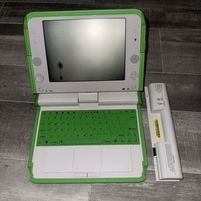 OLPC XO-1 Laptop Computer Includes W/ Battery For Parts