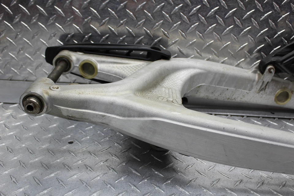 KTM 450 XC-F 2009 basculante trasero brazo oscilante suspensión 77304030044 Foto 3 de 4