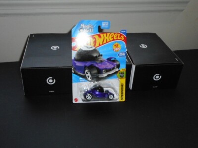 2025 HOT WHEELS DECIDELY GO MAGIC 8 BALL CAR PURPLE NICE!!