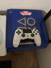 selling this limited edition 1T ps4(without original controller) good condition