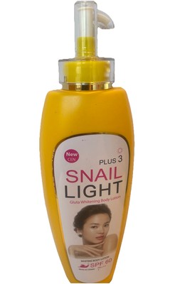 SNAIL LIGHT PLUS 3 Gluta Whitening Body Lotion SPF 60 500 ML