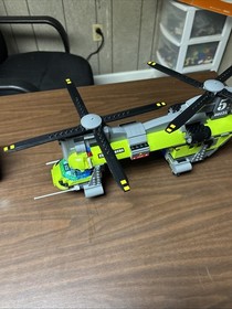 LEGO City: Volcano Heavy-Lift Helicopter (60125) Used Complete Set