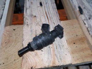 BMW 5 E39 Einspritzventil Set 1427240 2.00 Petrol 110kw 2000 33864174