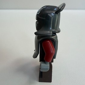 Lego Uruk-hai Handprint Helmet Lord of the Rings Minifigure 10237 9476 Hobbit