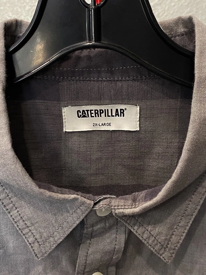 Caterpillar Grayish BUTTON UP CAMP SHIRT 2XL XXL  - Image 4 of 4
