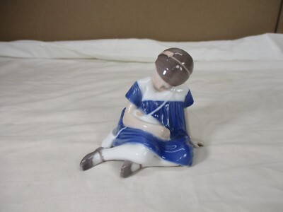 Vintage Bing Grondahl B &G Copenhagen 1526 Girl w/Doll Porcelain