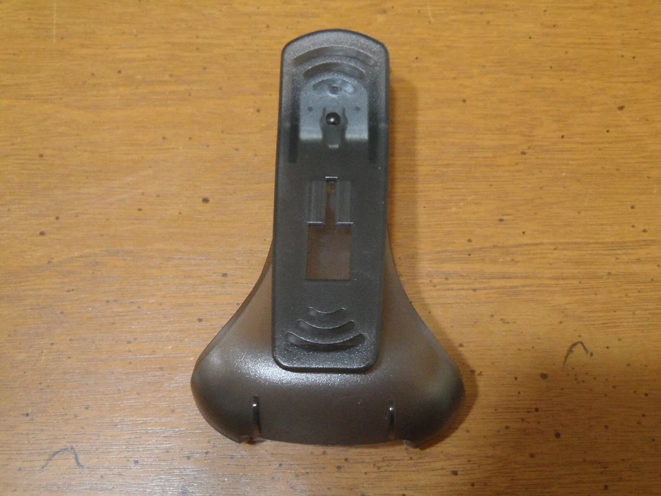 Delphi XM2GO Portable Satelite Radio Receiver Replacement Belt Clip/Stand NIP - Image 2 of 4