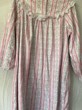Lanz of Salzburg Pink Flannel Girls Nightgown 4T