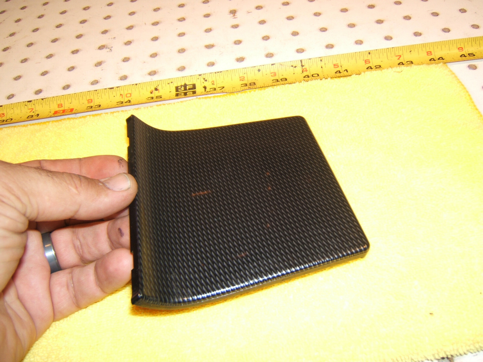 Mercedes 982000 W202 AMG Class Front Console cup holder Carbon FIBER 1