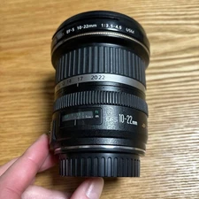 Canon Ultra Wide Angle Zoom Lens