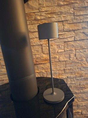 Blomus Mobile LED-Tischleuchte -FAROL- Warm Gray