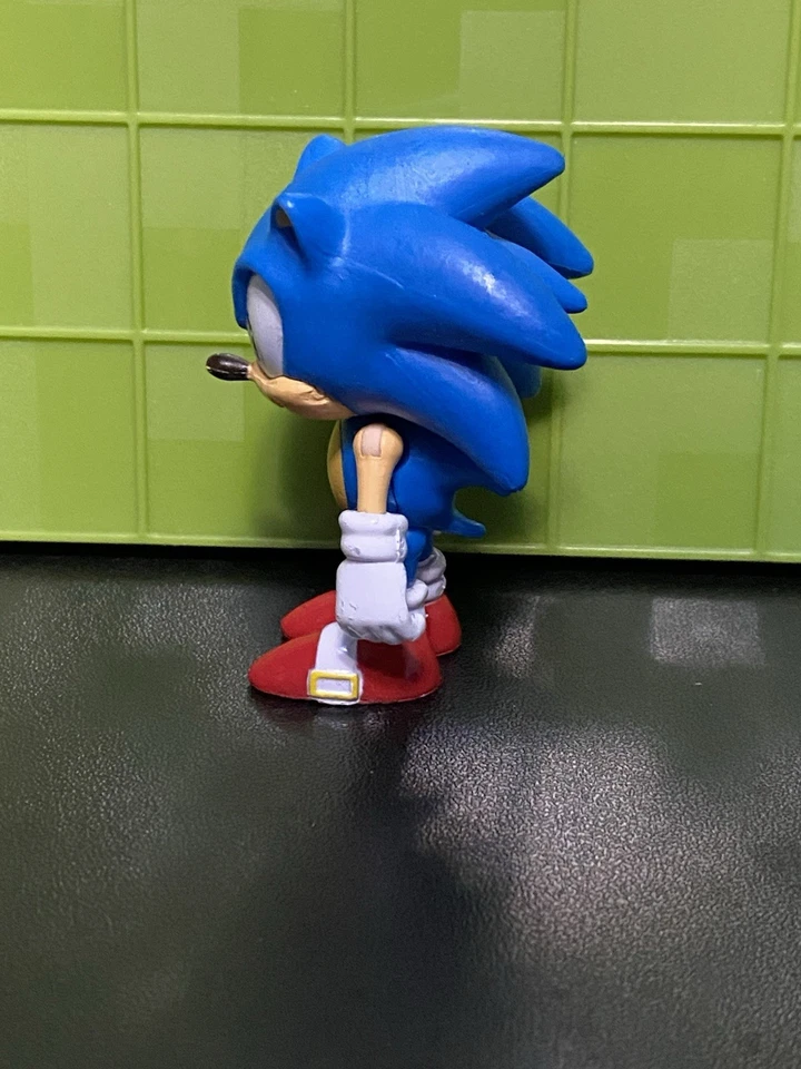 TOMY Sonic The Hedgehog Clásico 2 Pulgadas Moderno Sonic 3 Pulgadas Figuras Usado Raro Foto 3 de 4