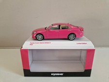 Kyosho 1/43 Toyota Crown Hybrid Athlete G - Pink - 2012 - 03645P