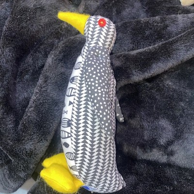 Crafts With Care Weißer Dachs Pinguin Rotes Auge / Fischmuster Netz