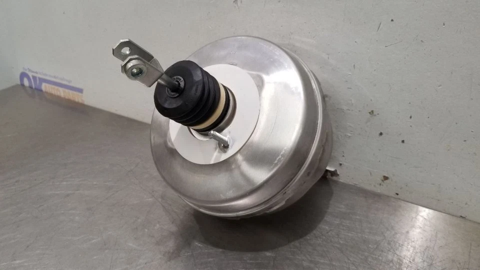 21 MERCEDES BENZ C63 AMG W205 4,0 L POTENCIA FRENO POTENCIA 2054302100 Foto 3 de 4