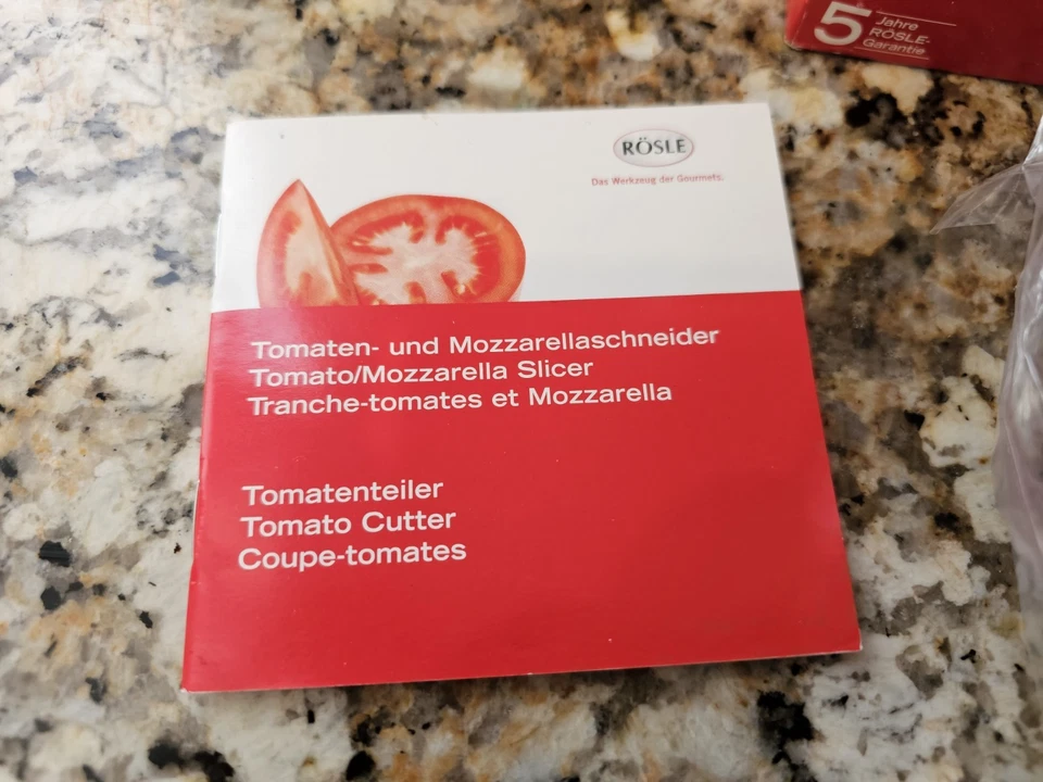 Cortadora de mozzarella y tomate dentada de acero inoxidable Rosle Foto 3 de 4