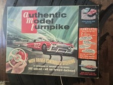 AMT AUTHENTIC MODEL TURNPIKE 1/25 Track And Box Only