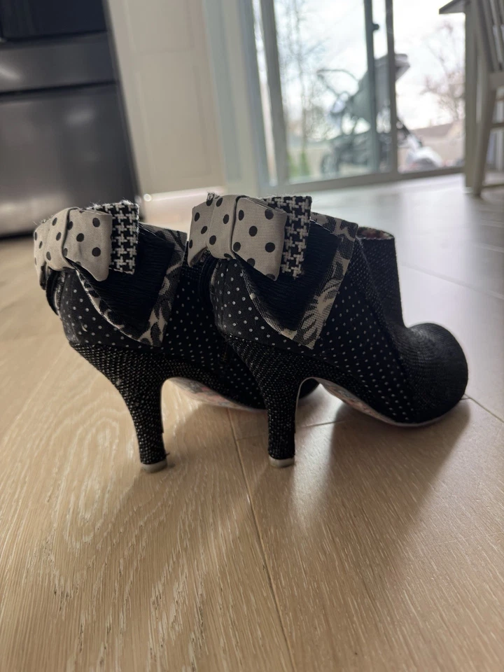 不规则选择短靴 9 码 — 第 2/4 张图片