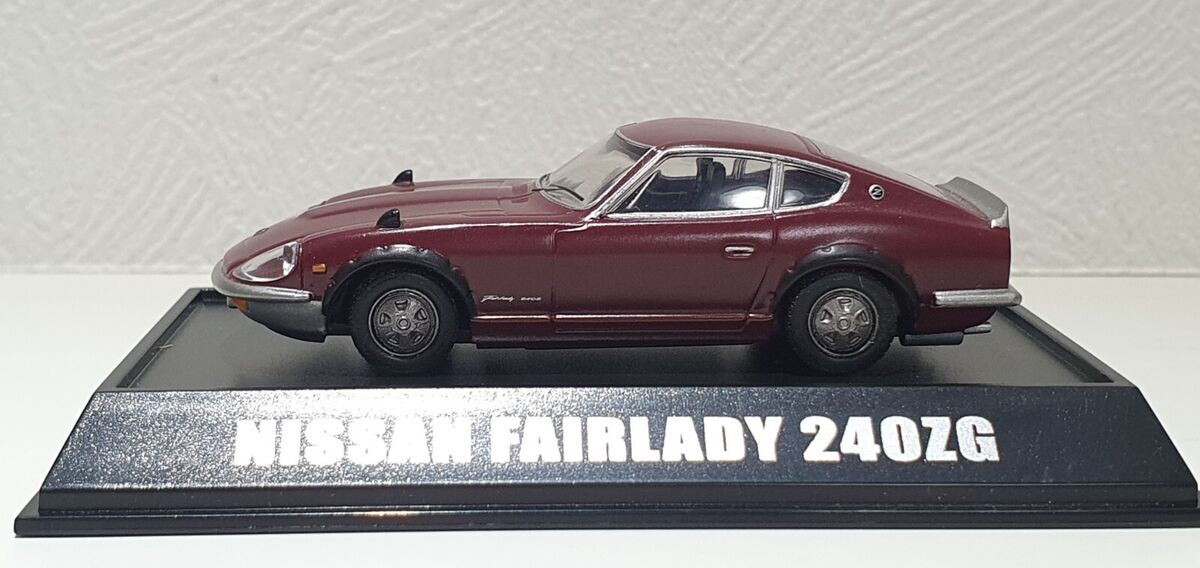 フェアレディ240Z 1/64 Takara Tomy DATSUN NISSAN FAIRLADY Z 240ZG MAROON Model