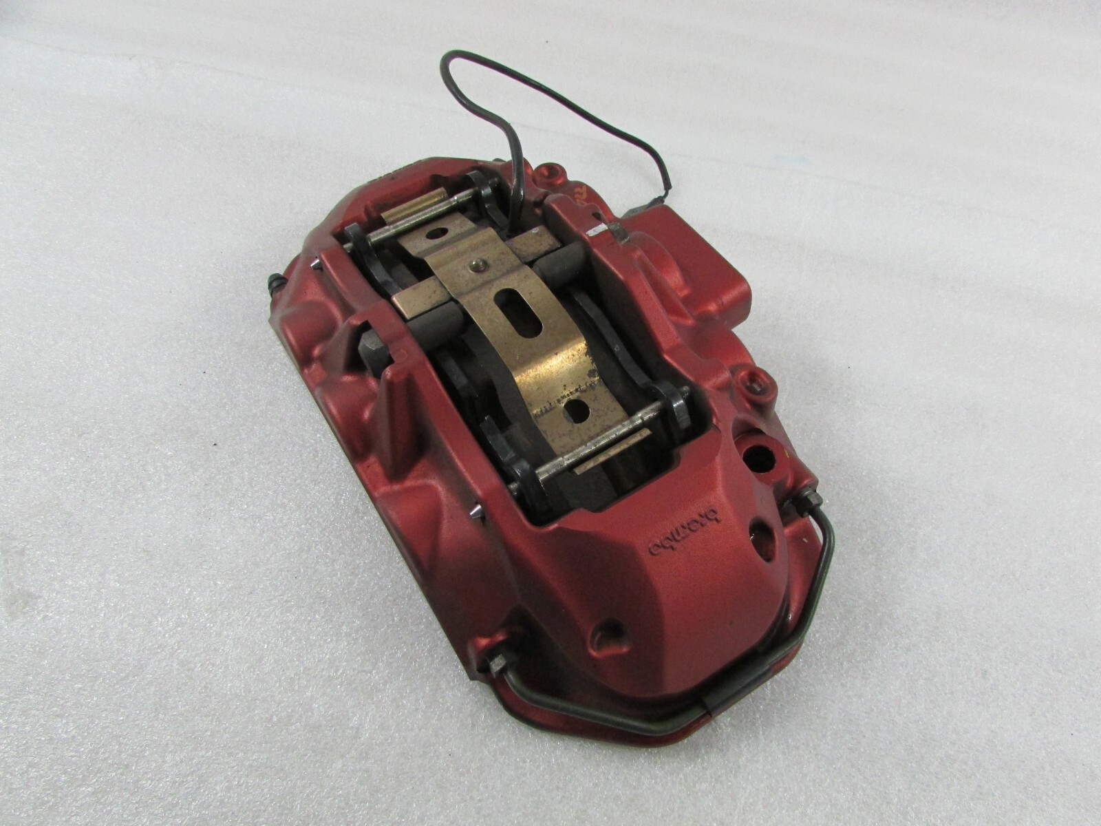 Maserati Granturismo, LH, Left Front Brake Caliper, Ruby Red, Used, P/N 82102605