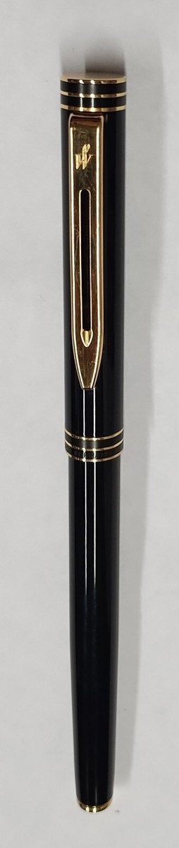 Waterman Exclusive Fountain Pen Black Ideal 18K - 750 Gold Nib