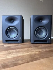 studio monitor speakers