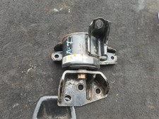 KIA SPORTAGE 2012 SL MK3 2.0 DIESEL ENGINE MOUNT FRONT LEFT PASSENGER SIDE