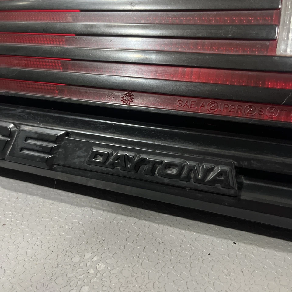 Conjunto de cola de conductor Mopar 1983-1986 Dodge Daytona Turbo Z. LH fabricante de equipos originales Foto 3 de 4