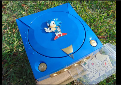   SEGA Dreamcast HKT-3020 Home Console   Edition   GOLD/BLUE CASE