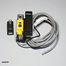 KEYENCE GS-71N5 & GS-A21 SAFETY SENSOR SET POWER TO LOCK