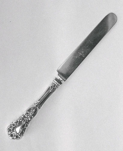 Beautiful ANTIQUE  Gorham Buttercup Sterling Silver Blunt Knife  1 Pc 9.5"
